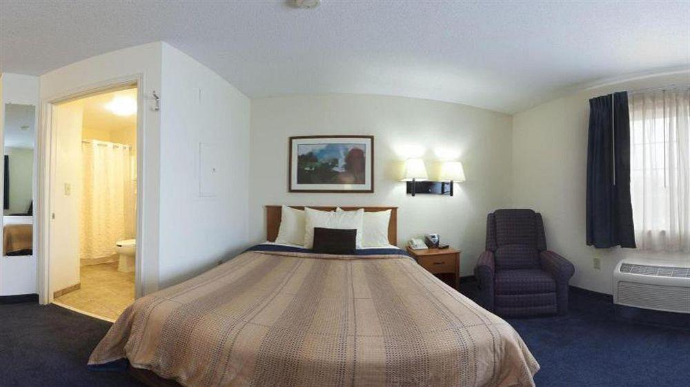Candlewood Suites Sterling By Ihg Экстерьер фото